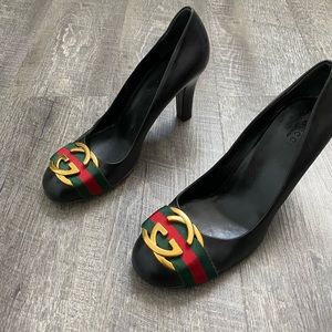 Gucci heels with G detail and web - authentic